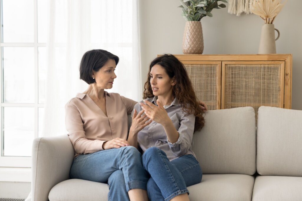 Registrar a intenção de ser doador de órgãos é fundamental, pois o consentimento familiar é obrigatório (Imagem: fizkes | Shutterstock)