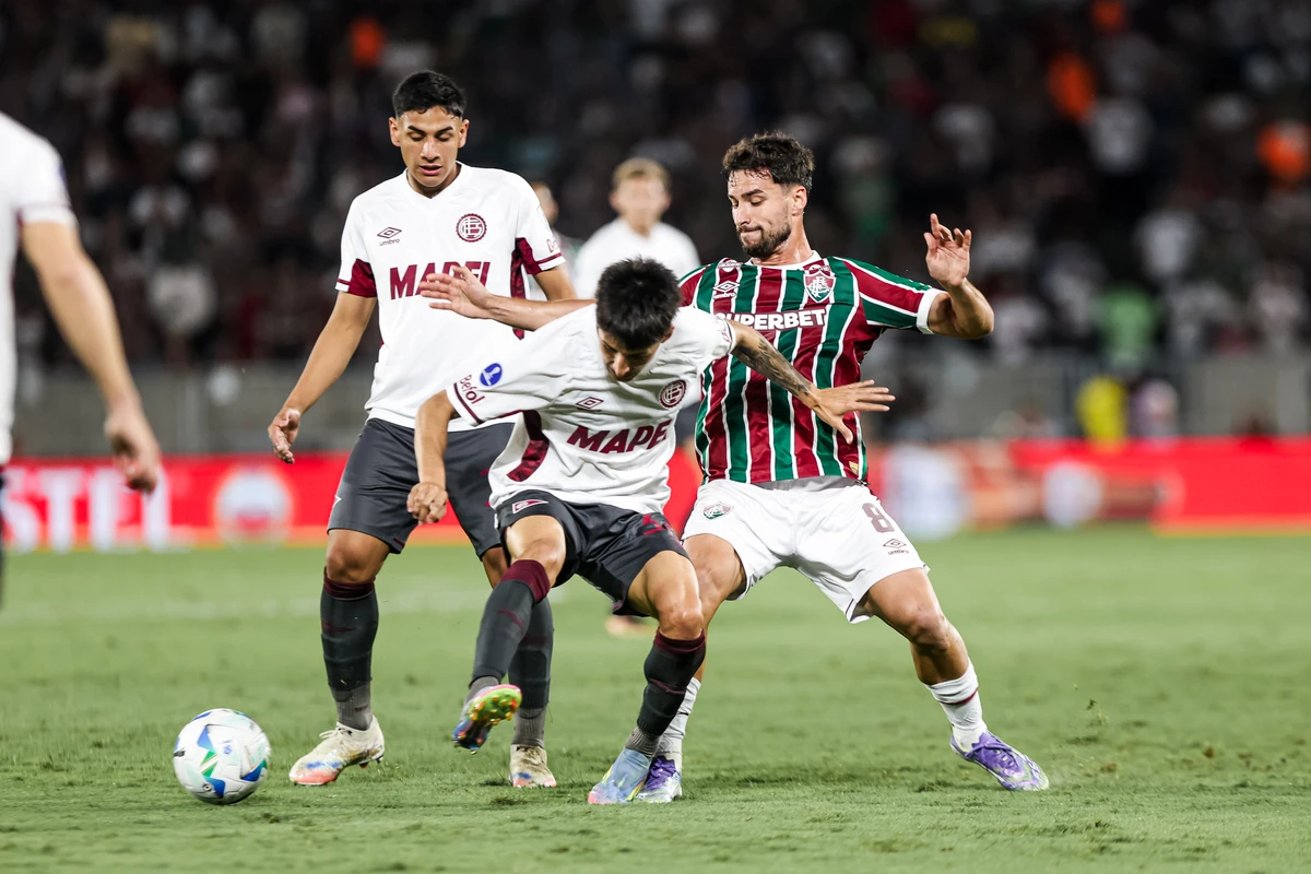 O Fluminense foi eliminado da Sul-Americana pelo Lanús