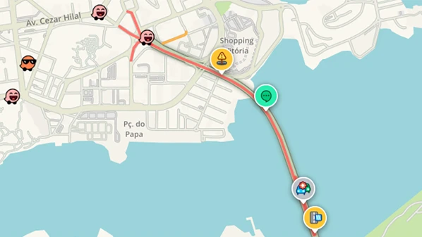 Uma pessoa ficou ferida, segundo a Ceturb; fluxo foi liberado por volta de 15h35