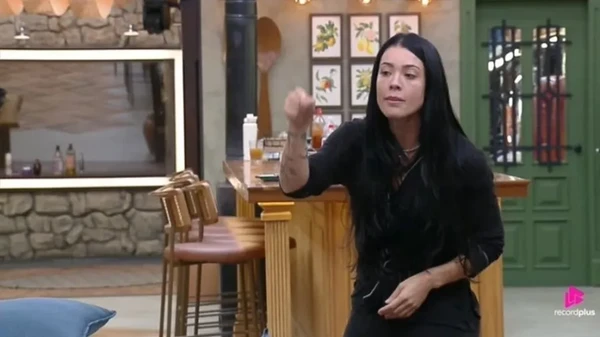 A Fazenda 2025: Rayane ameaça Dudu Camargo