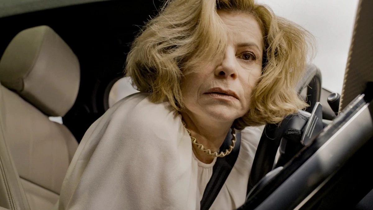 Odete Roitman (Debora Bloch) 