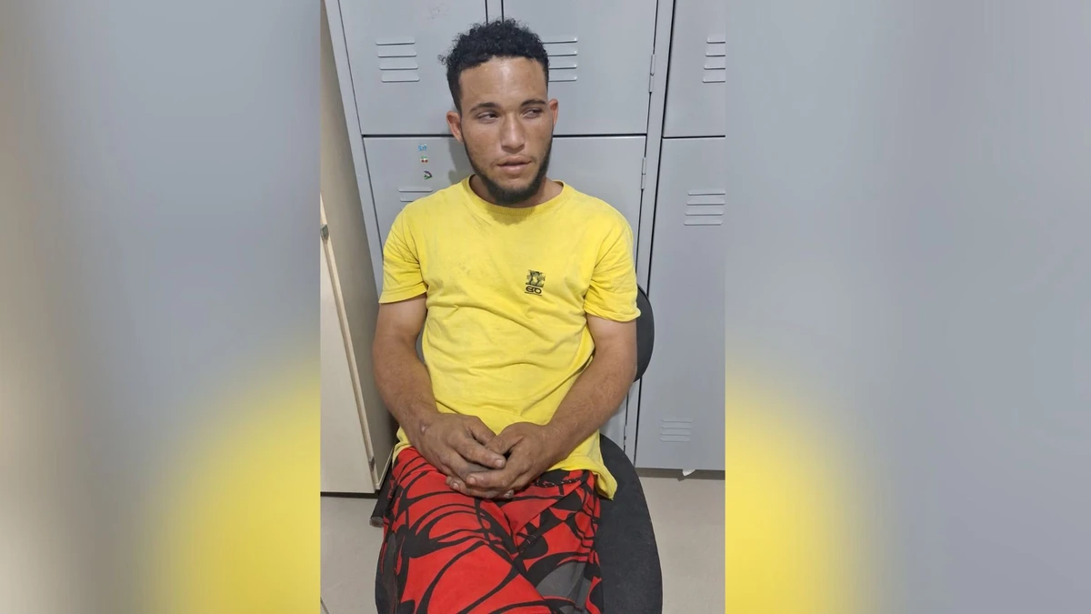 Fernando da Silva Ferreira é procurado pela polícia.