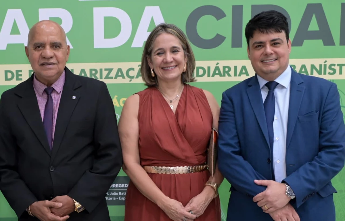 Willian Silva, Renata Helena Paganotto Moura, Rodrigo Reis Cyrino