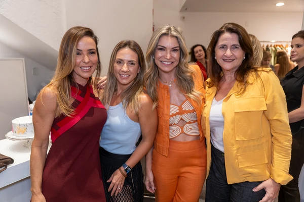 Bruna Sponfeldner, Julia Chieppe, Renata França e Ana Cristina Altoé