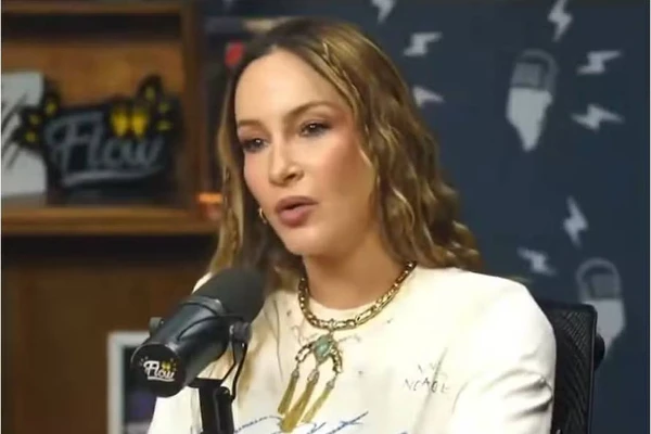 Claudia Leitte no podcast Flow