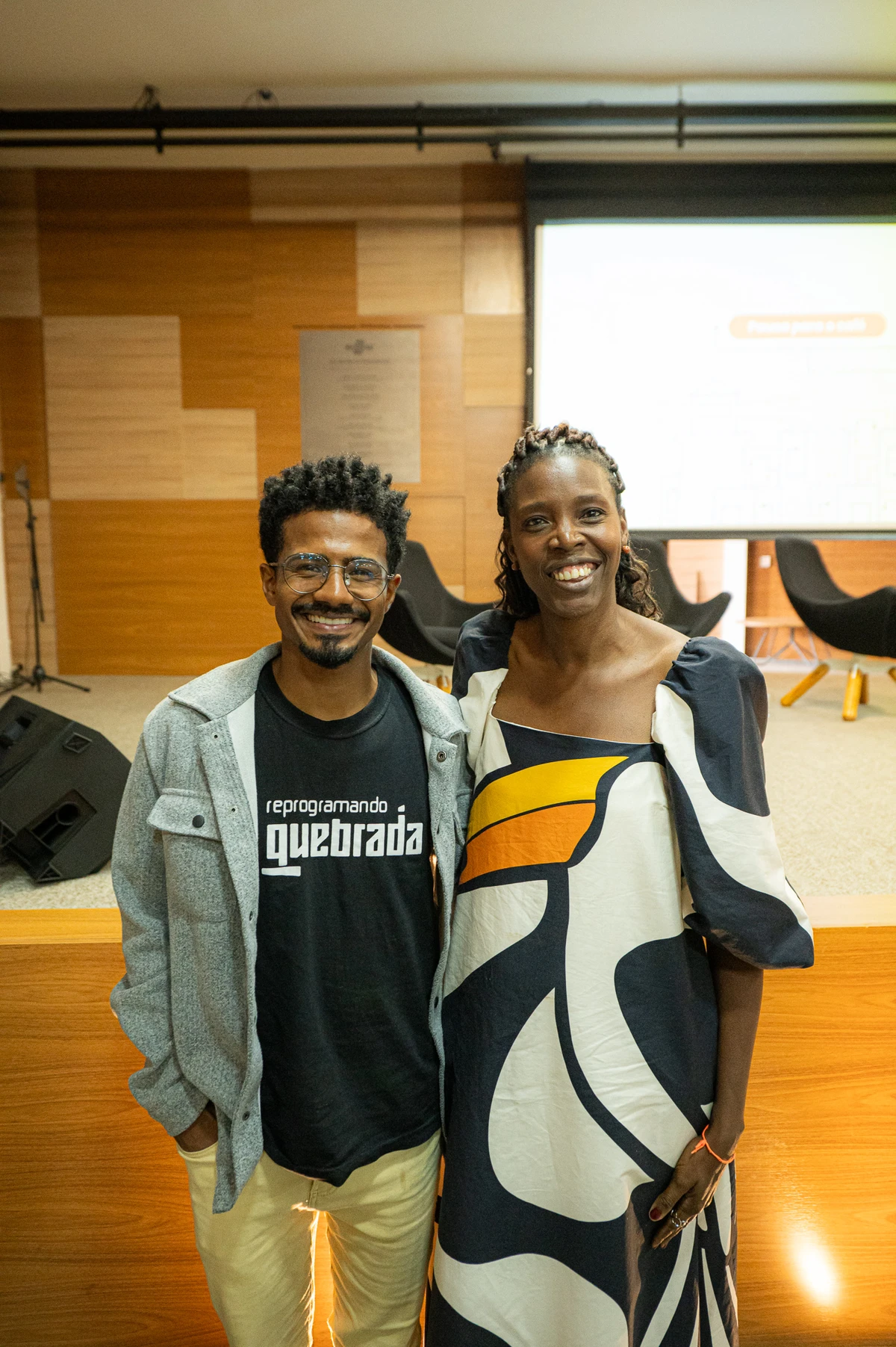 Diogo Bezerra e Verônica Lopes de Jesus na terceira edição do Fórum Instituto Oportunidade Brasil 