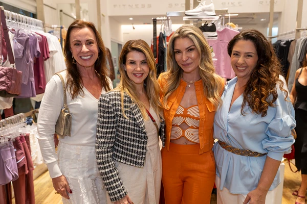 Luciana Almeida, Iracema Neves, Renata Vervloet e Marianne Assbu