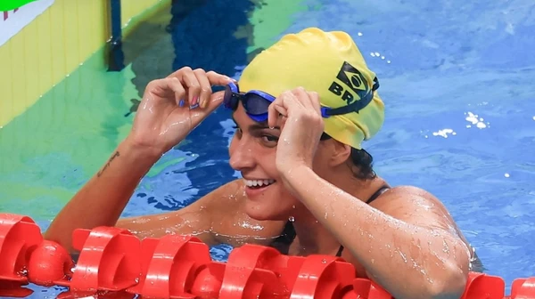 Mariana Gesteira conquista ouro nos 100m costas no Mundial de Natação Paralímpica