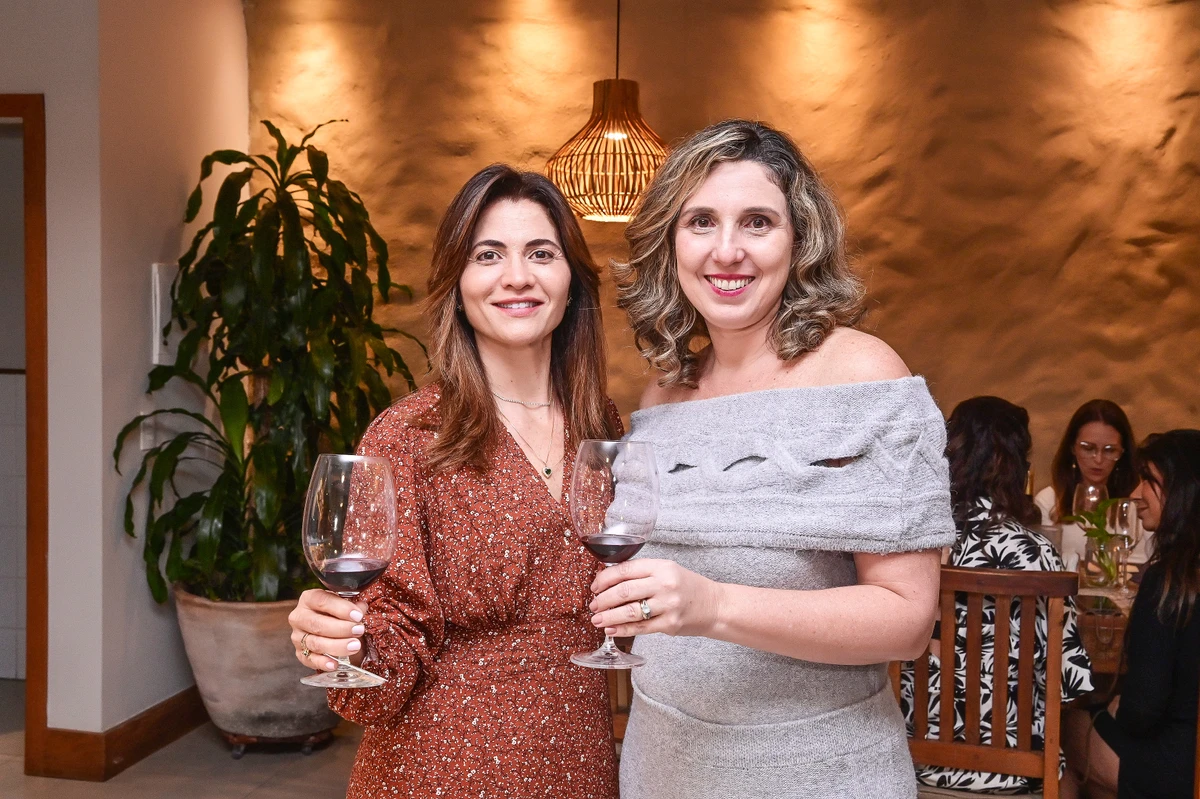 Marjore Silveira e Roberta Puppim