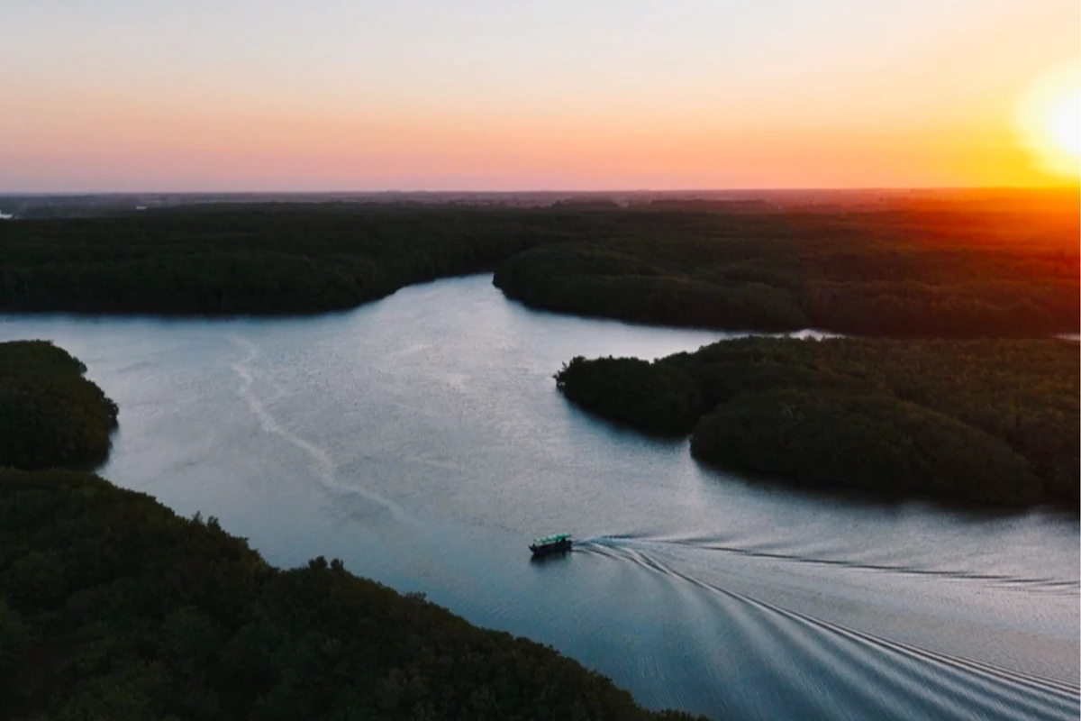 O pôr do sol de Conceição da Barra é um dos mais bonitos do Espírito Santo 