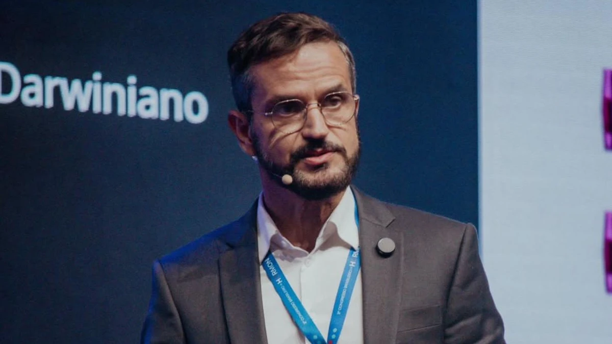 Oncologista clínico Alfredo Cardoso estuda sobre os pilares para prevenção e auxílio no tratamento de câncer