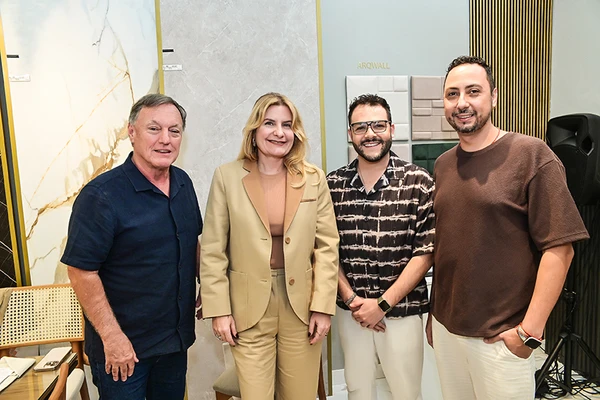  Carlos Marianelli, Daniela Andrade, Diego Miranda e Zeh Pantarolli