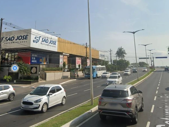 Acidente foi registrado na madrugada na Avenida Saturnino de Brito por Google Street View