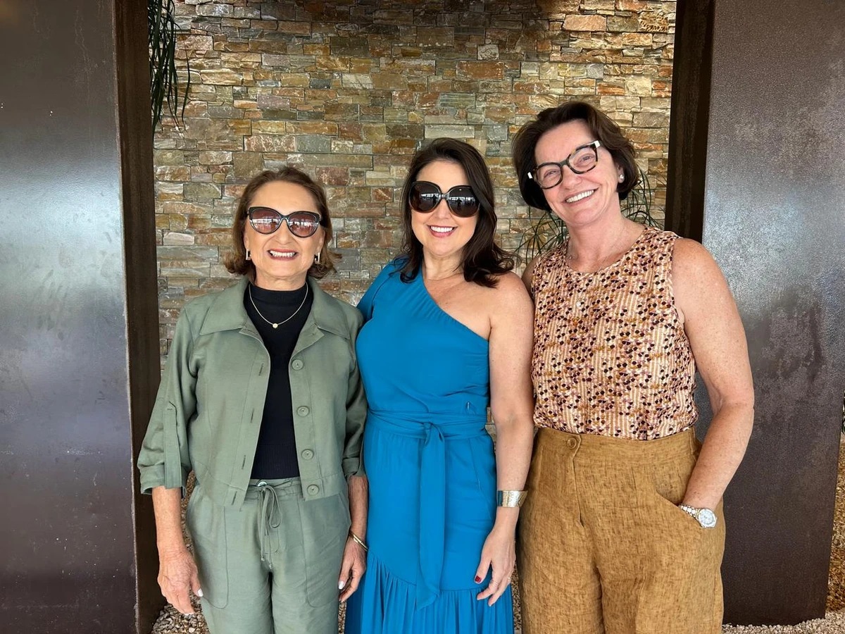 Nazaré Neves, Renata Rasseli e Eulália chieppe 