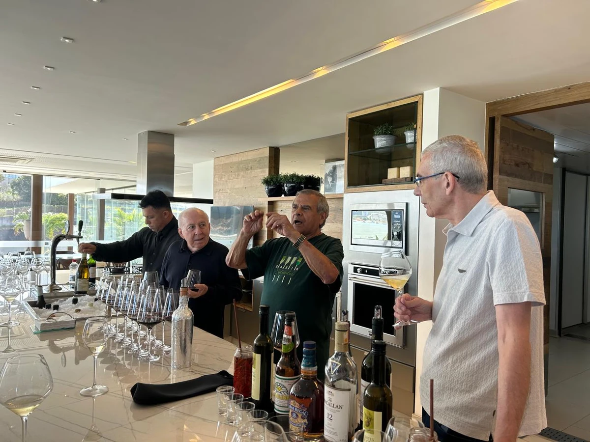 Roberto Serpa na Convivi