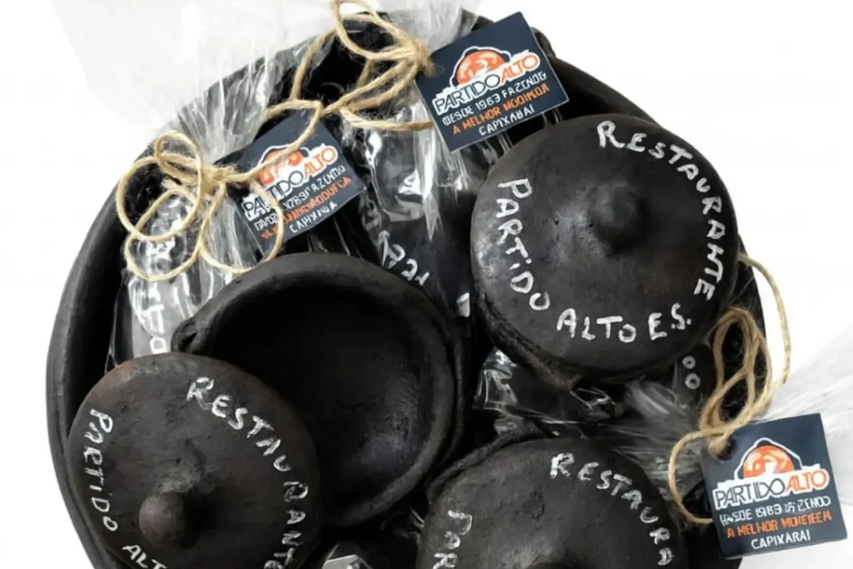 O restaurante Partido Alto vai dar mini panelas de barro no Dia da Moqueca