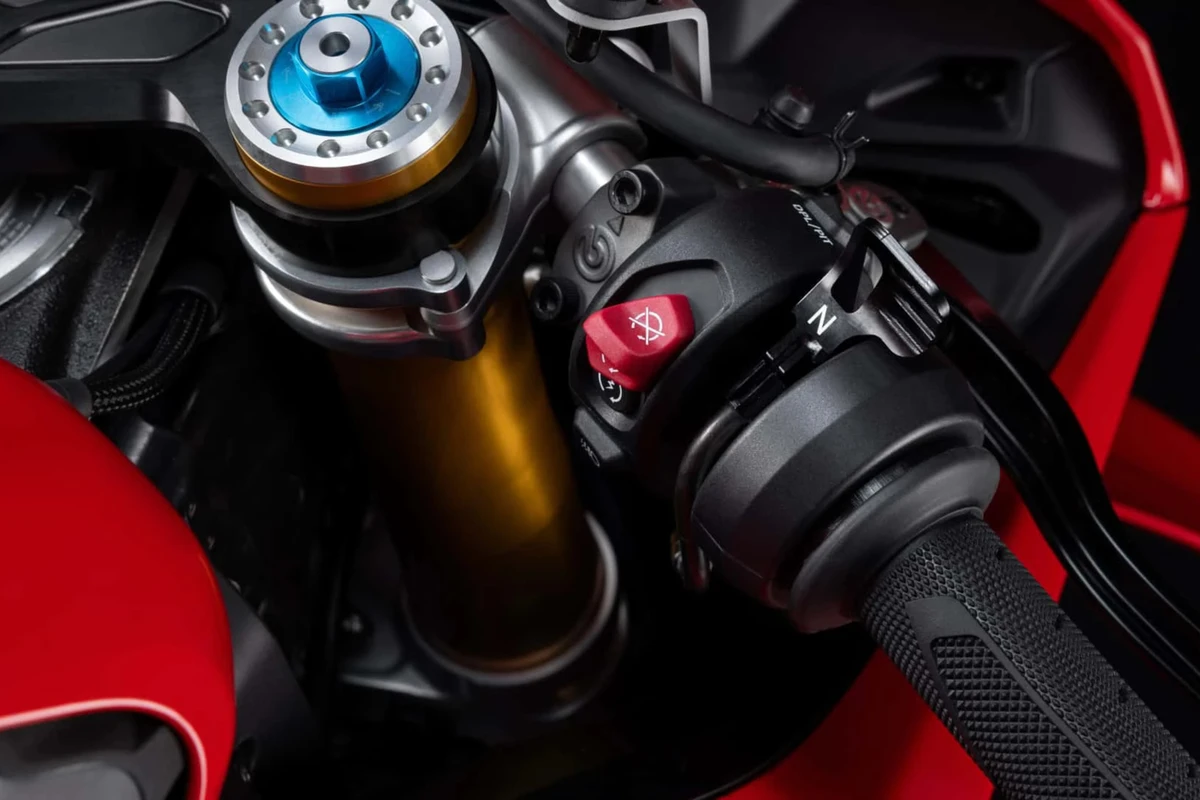  Ducati Panigale V4 R 2026