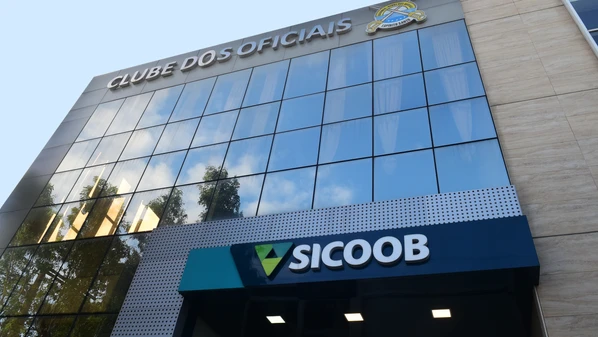 Organizado pelo IEL, entidade do Sistema Findes, ranking revela os maiores conglomerados do Estado; Sicoob ocupa a ponta pela terceira vez