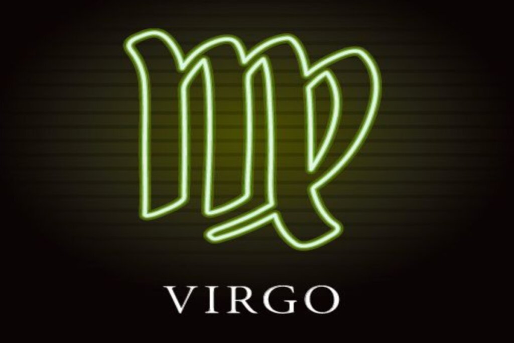 Estudos espirituais ou cursos poderão abrir caminhos surpreendentes ao virginiano (Imagem: Drug Naroda | Shutterstock)