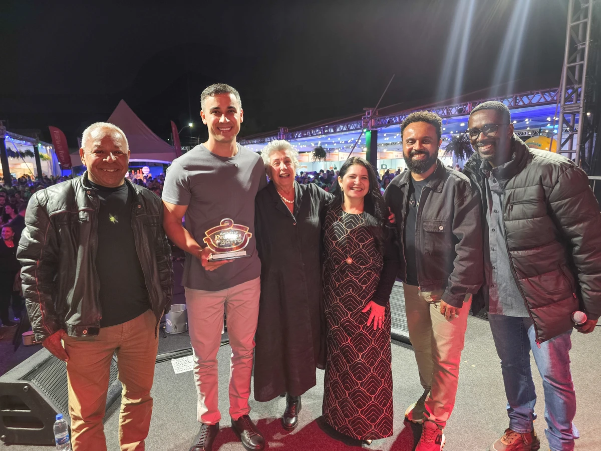 Juarez Vieira -Gov Weverson Meirelles,Elba Sanidei ACBM, Deleg. Gracimeri-Vice Pref. David Marecisas, Sandro Horacio- Inst. Panela de Barro 