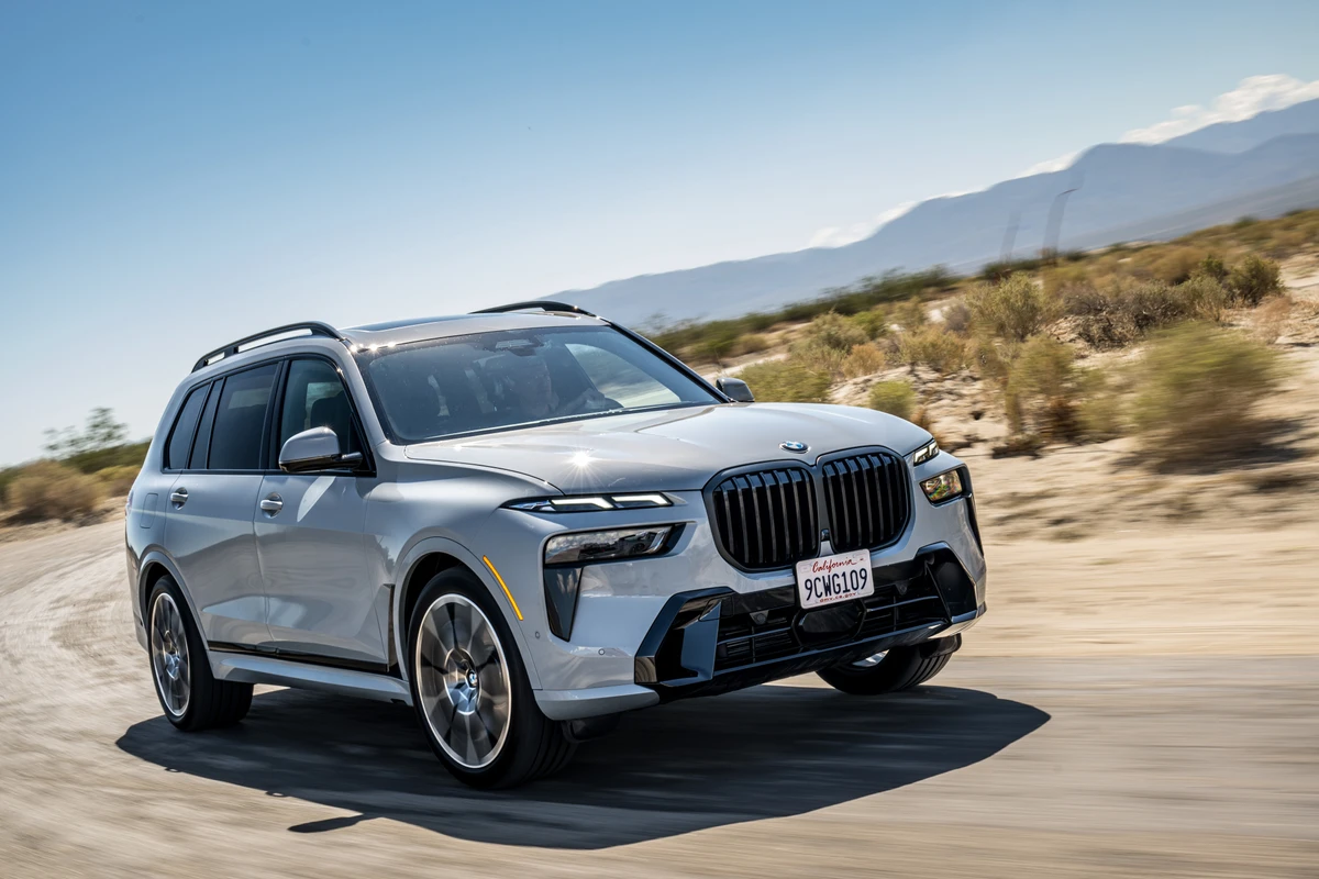 BMW X7 surge com nova versão