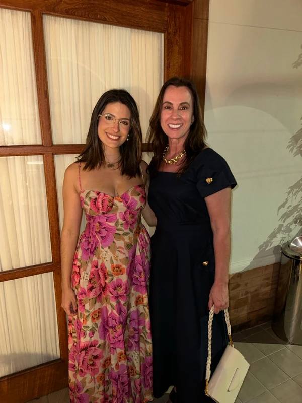 Ana Luiza Azevedo e Luciana Almeida