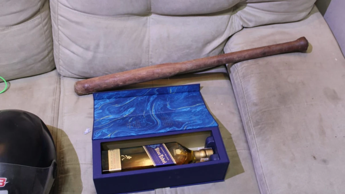 Depósito que vendia bebidas falsificadas pela internet é flagrado no Sul do ES por Divulgação/Polícia Civil