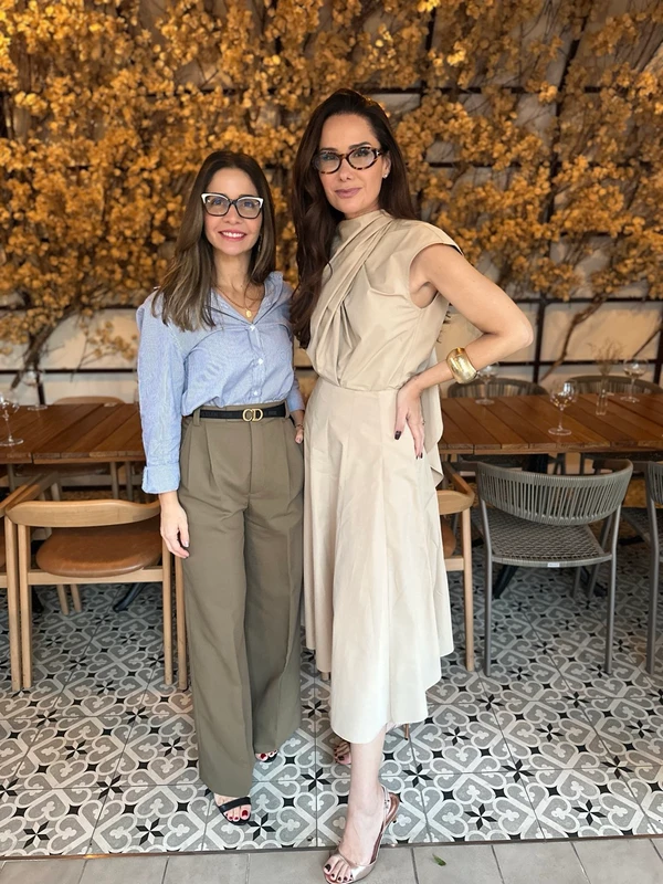 Karine Moyses, Melyssa Viana