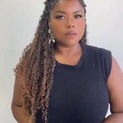 flavia de vasconcelos falcao manicure especialista em embelezamento das unhas 2943226