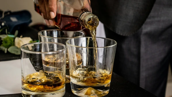 Segundo o órgão, a iniciativa visa fortalecer a resposta nacional a casos suspeitos de intoxicação por metanol