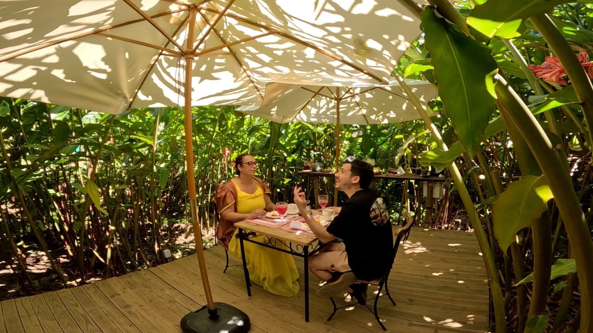O sítio Flor e Café convida o turista a um delicioso café no jardim secreto 