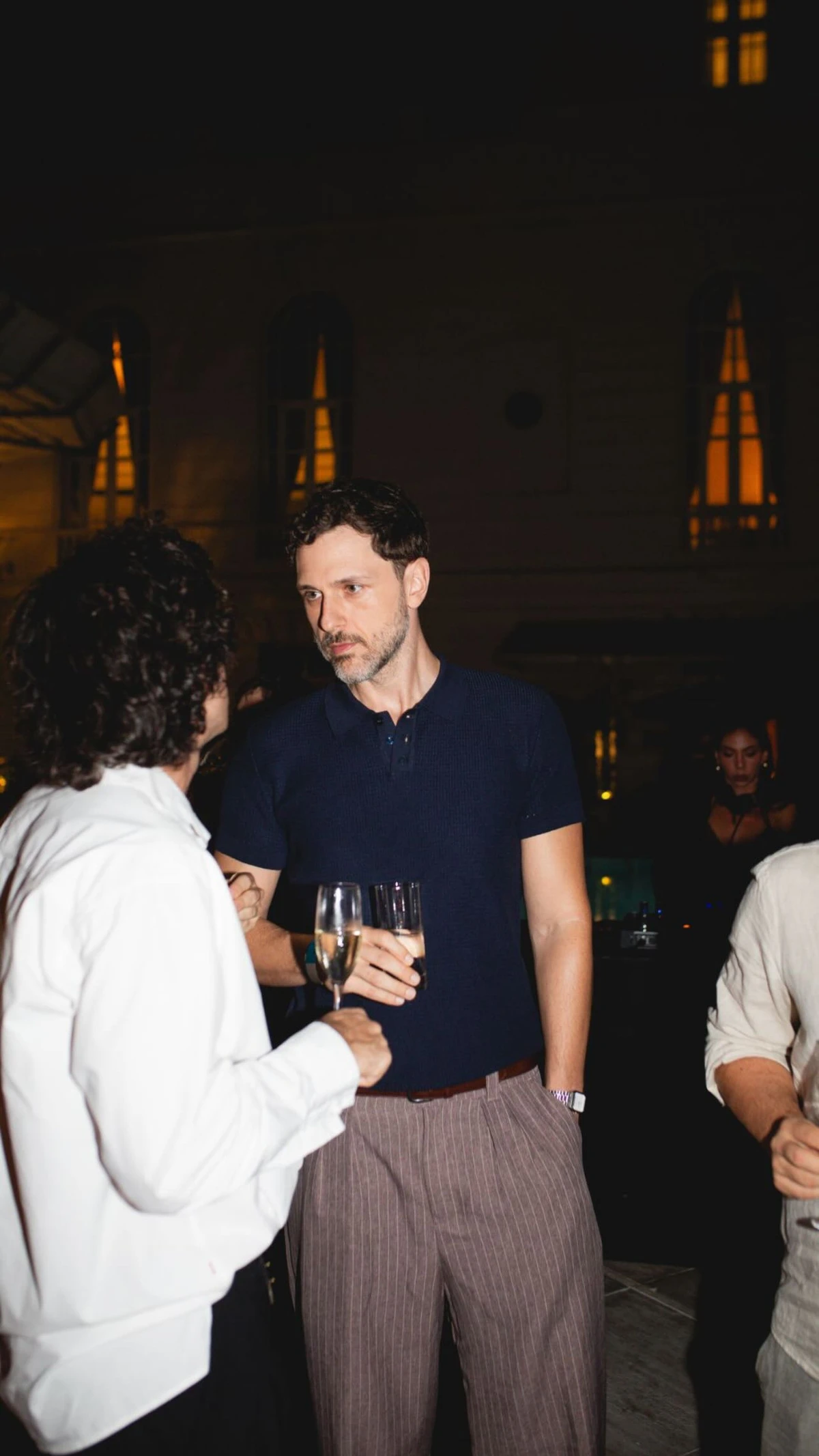 Elenco de 'Vale Tudo' se reúne para ver capítulo da morte de Odete Roitman por Reprodução/Instagram/@belmondcopacabanapalace