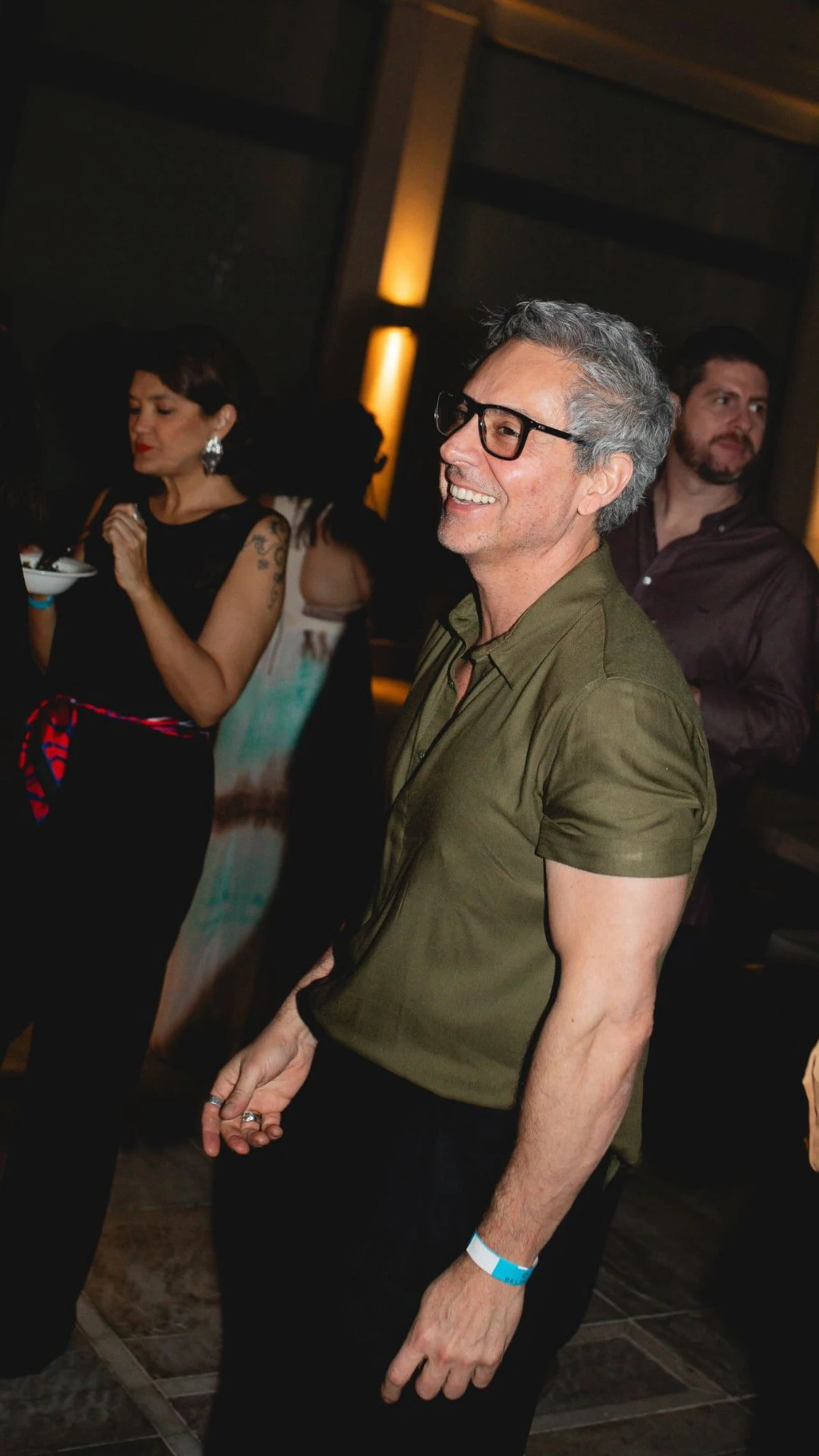 Elenco de 'Vale Tudo' se reúne para ver capítulo da morte de Odete Roitman por Reprodução/Instagram/@belmondcopacabanapalace