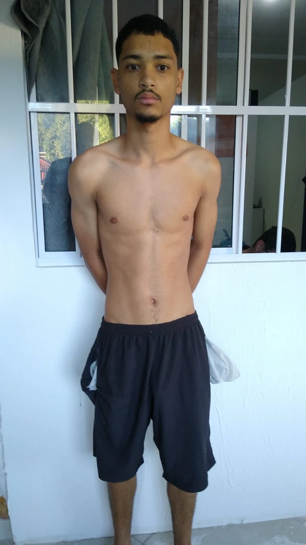 Fornecedor de pinos de cocaína para o tráfico é preso em Maruípe  por Reprodução 