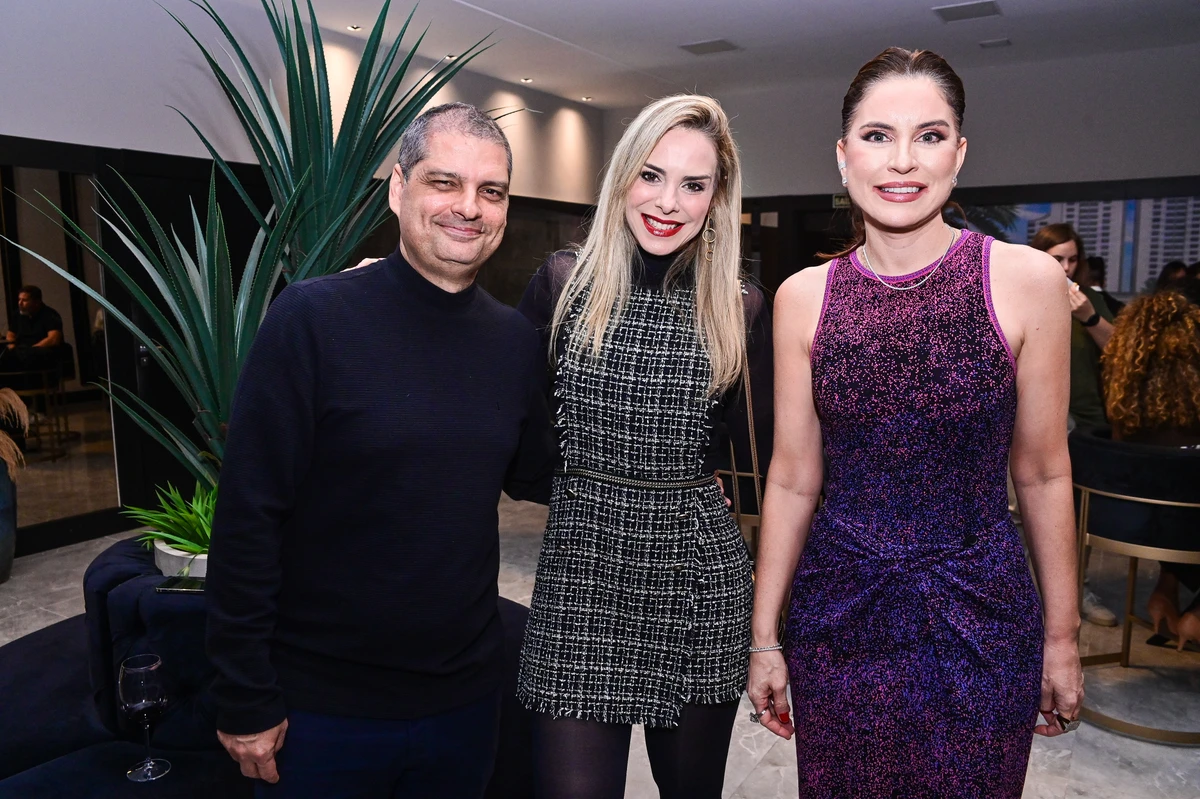 Patrick Ribeiro, Flavinha Mendonça e Débora Veronez