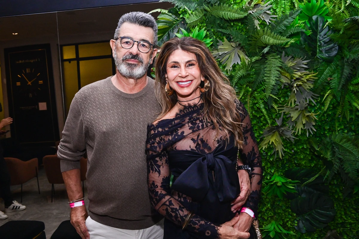 Paulo César Nascimento e Helena Paganini