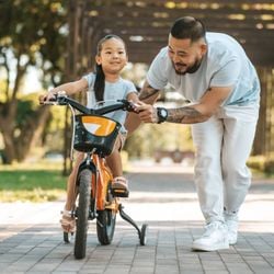 Oftalmopediatra explica como o tempo ao ar livre contribui positivamente para a saúde dos olhos
