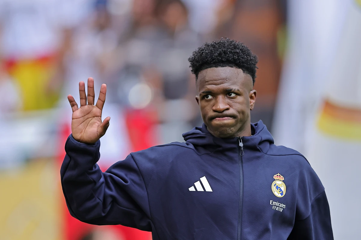 Casa de Vini Jr. pega fogo após falha elétrica em sauna na Espanha