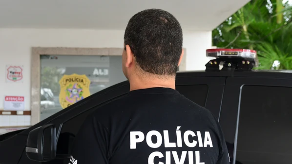 O homem de 37 anos, é suspeito de tentar matar a ex-esposa em dezembro do ano passado; após tentar matar a companheira, ele fugiu para o ES
