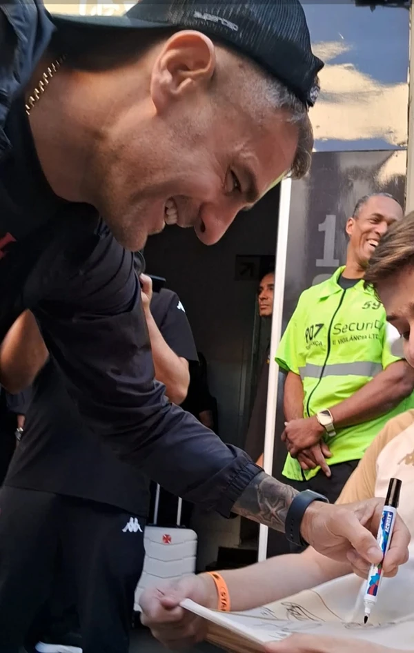 Gabriel Fernandes, de 13 anos, visita vestiário do Vasco e conhece jogadores por Arquivo pessoal
