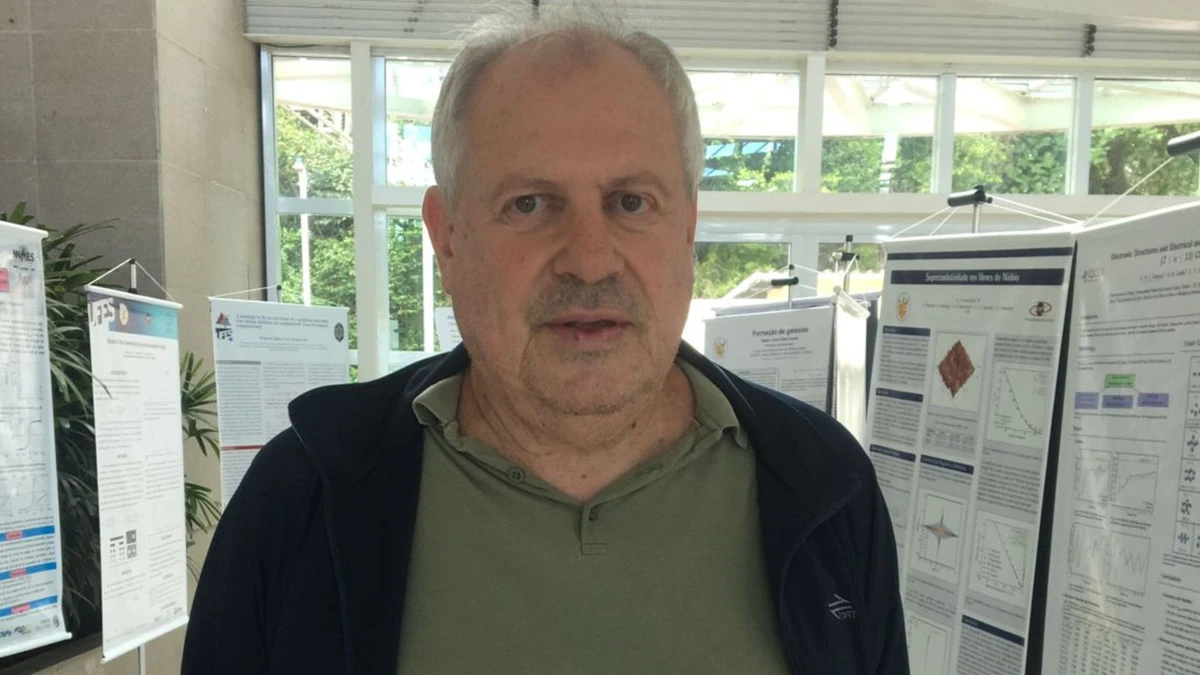 Professor Júlio Fabris