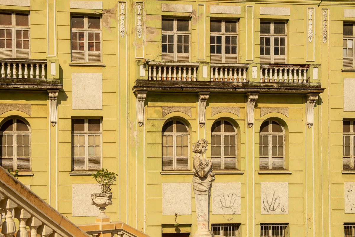 Edifício Morgado Horta será restaurado no Centro de Vitória por Vitor Jubini