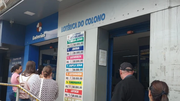 Cada uma das apostas vencedoras do sorteio do último sábado (11) vai receber R$ 86.999.186,81, ao somar prêmios de outras faixas de acerto