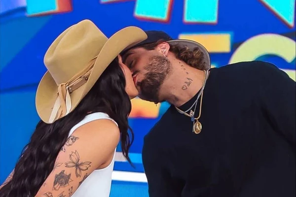 Ana Castela e Zé Felipe no Domingo Legal (SBT) 