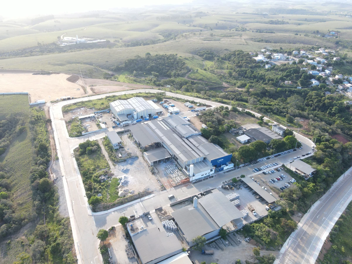 Fábrica do Grupo Lamoia, em Piúma, Sul do Espírito Santo