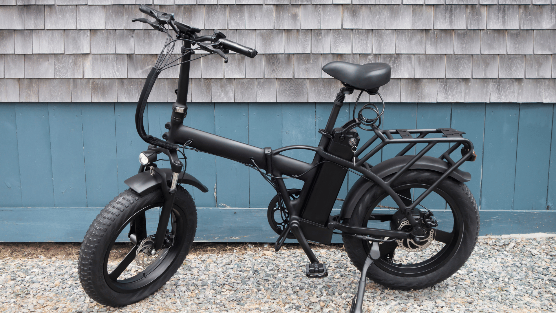 Conheça os principais critérios para escolher a bicicleta elétrica ideal para seu perfil de uso. Crédito: Canva