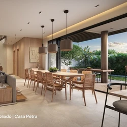 O aumento na demanda por ambientes mais confortáveis e aconchegantes, desenvolveu a criação de uma nova proposta de arquitetura pautada em conceitos como feng shui e design biofílico