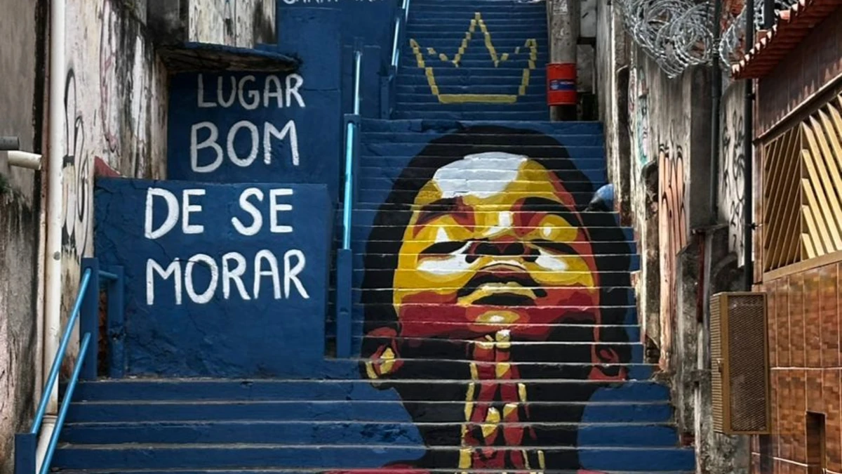 Grafite transforma escadaria de Caratoíra em novo ponto turístico de Vitória