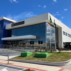 Suspeita de 26 anos contou para a Polícia Militar que agiu para se defender após ser ameaçada pelo homem com uma faca