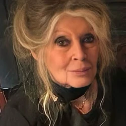 Nascida em Paris, na França, em 28 de setembro de 1934, Brigitte Anne-Marie Bardot ficou conhecida por se tornar um dos maiores ícones culturais do século 20